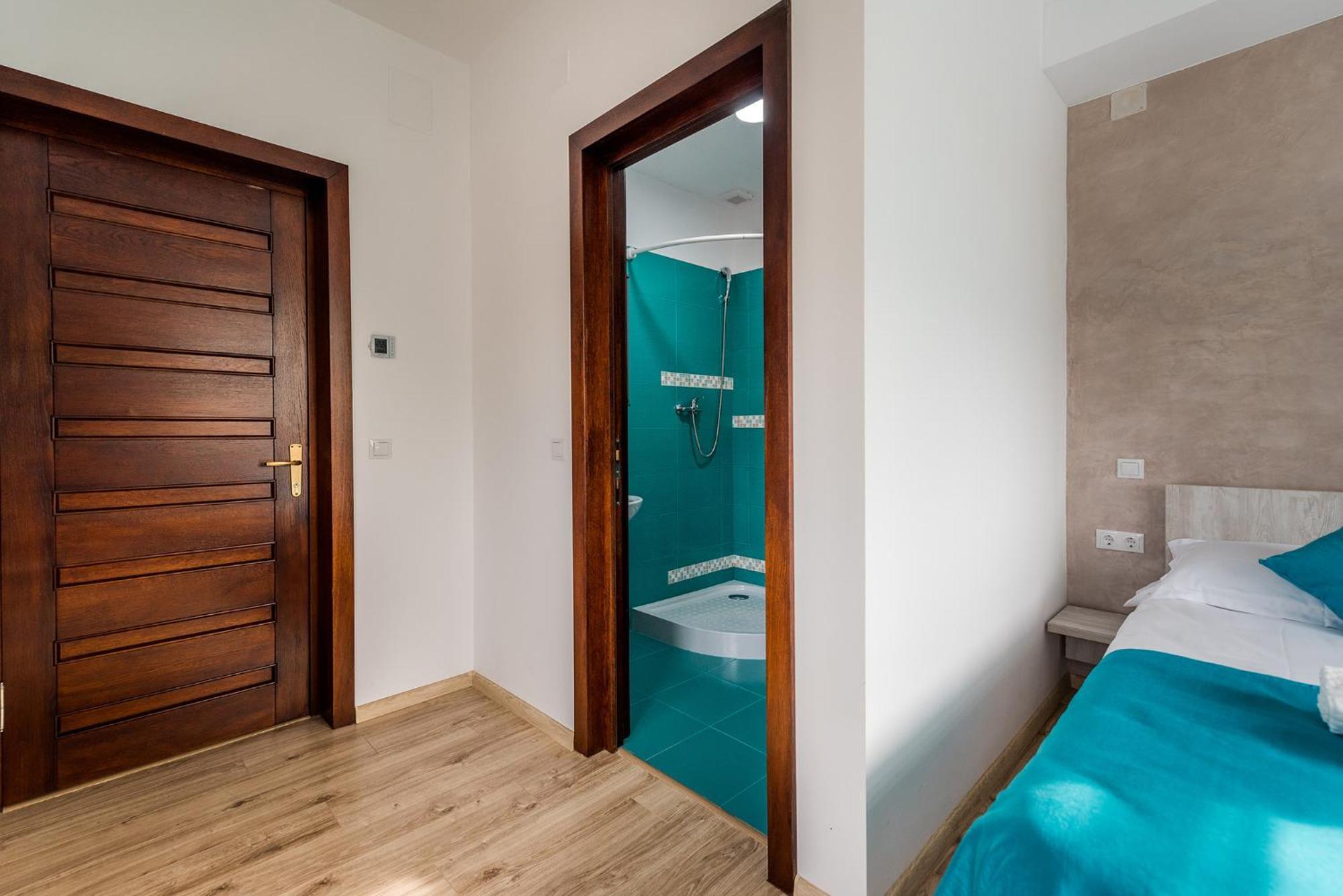 Отель Casa Sorriso Турда Экстерьер фото